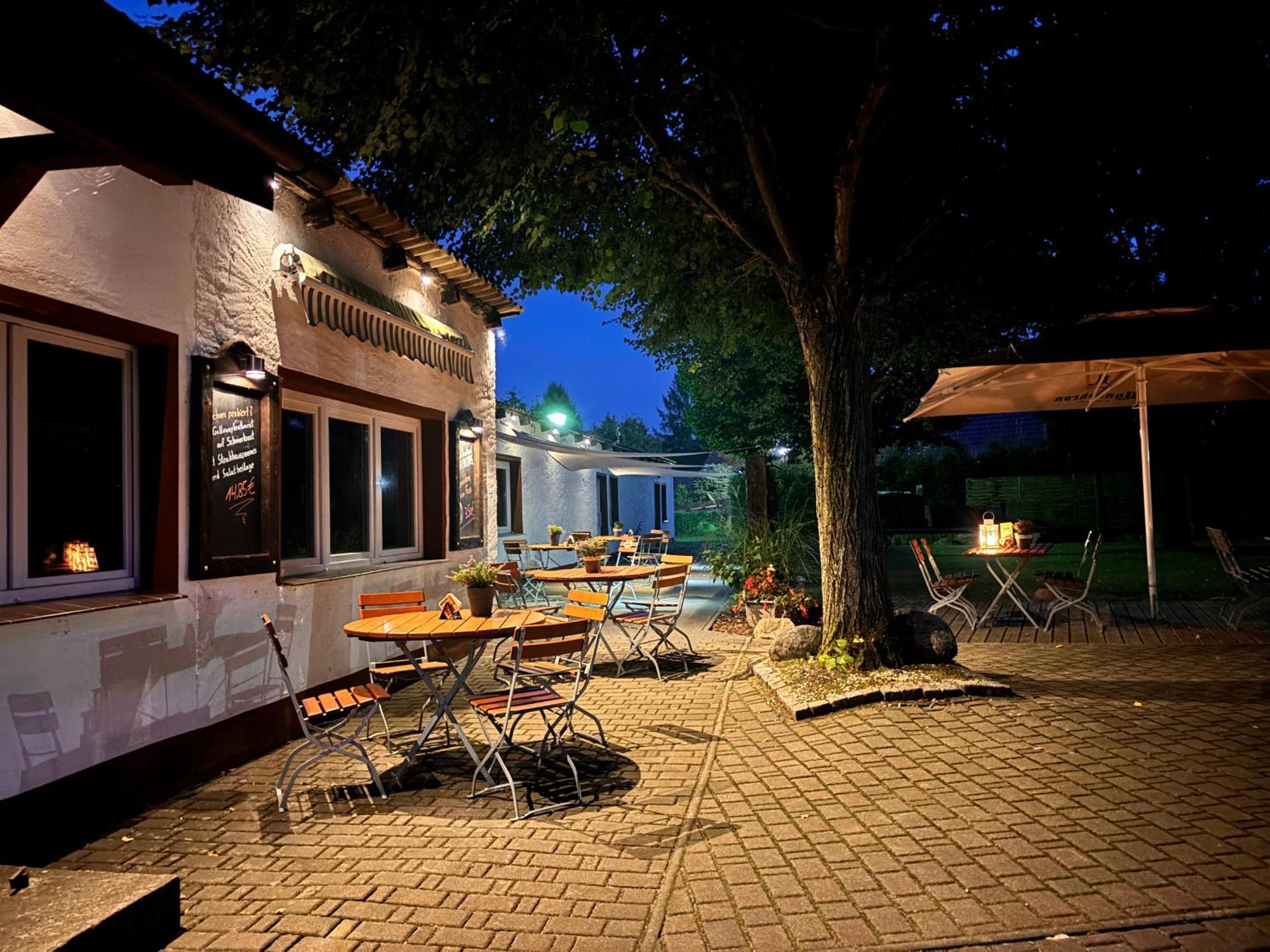 Pension Zum Alten Gasthaus Haensel Krauschwitz Экстерьер фото