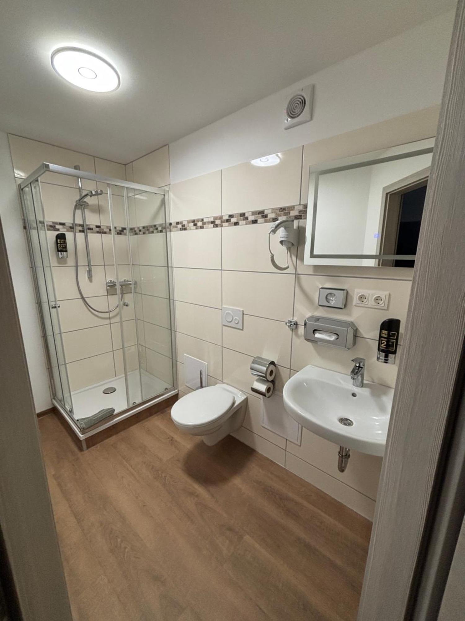 Pension Zum Alten Gasthaus Haensel Krauschwitz Экстерьер фото